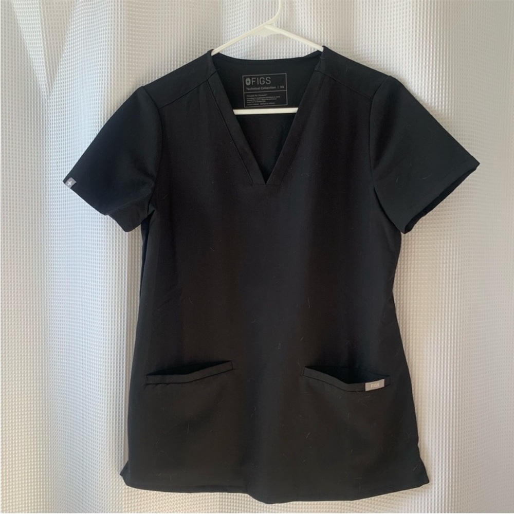 FIGS Casma Top